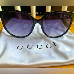 Women’s Gucci Sunglasses